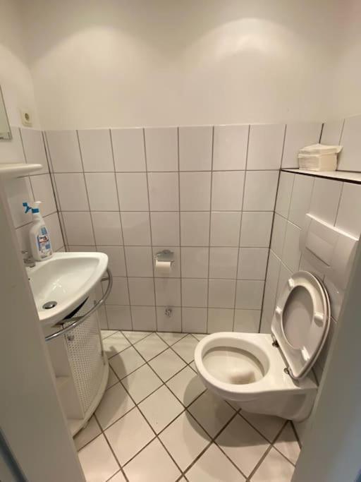 Studio 50 Qm Zentral In Domnaehe Köln Exterior foto